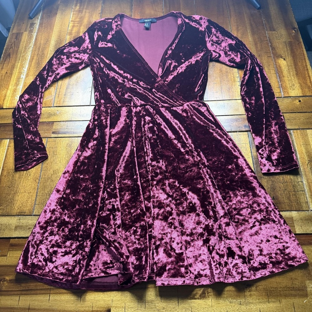 Dark Romantic Velvet Dress Womens Medium Red Fit Flare Mini Long Sleeve Party
